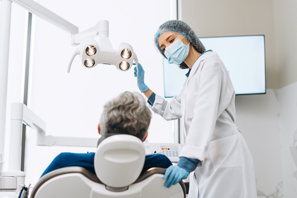 Cosmetic Dentistry With Dental Bonding