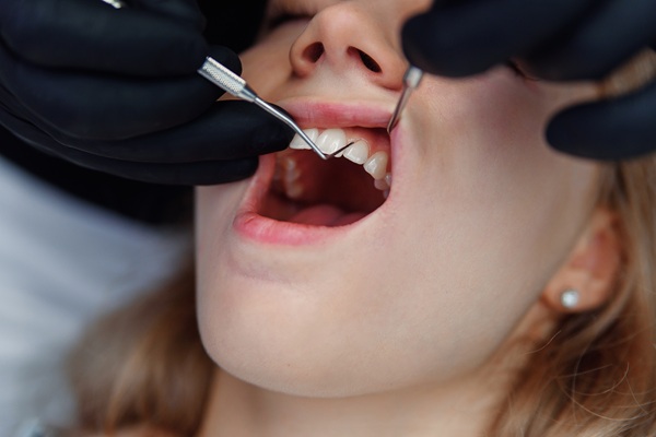 How Gum Disease Treatment Stops Symptoms In Their Tracks And Protects Your Oral Health